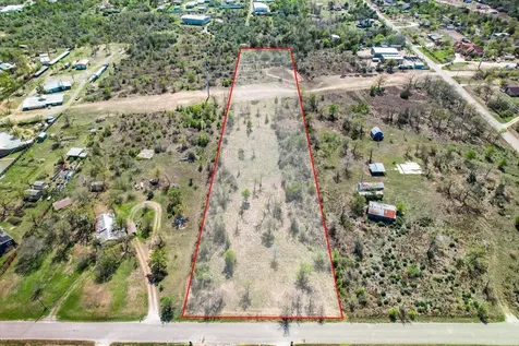 000 Leisure Lane Cedar Creek TX 78612