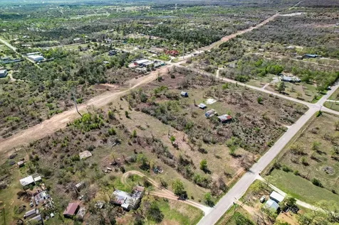 000 Leisure Lane Cedar Creek TX 78612