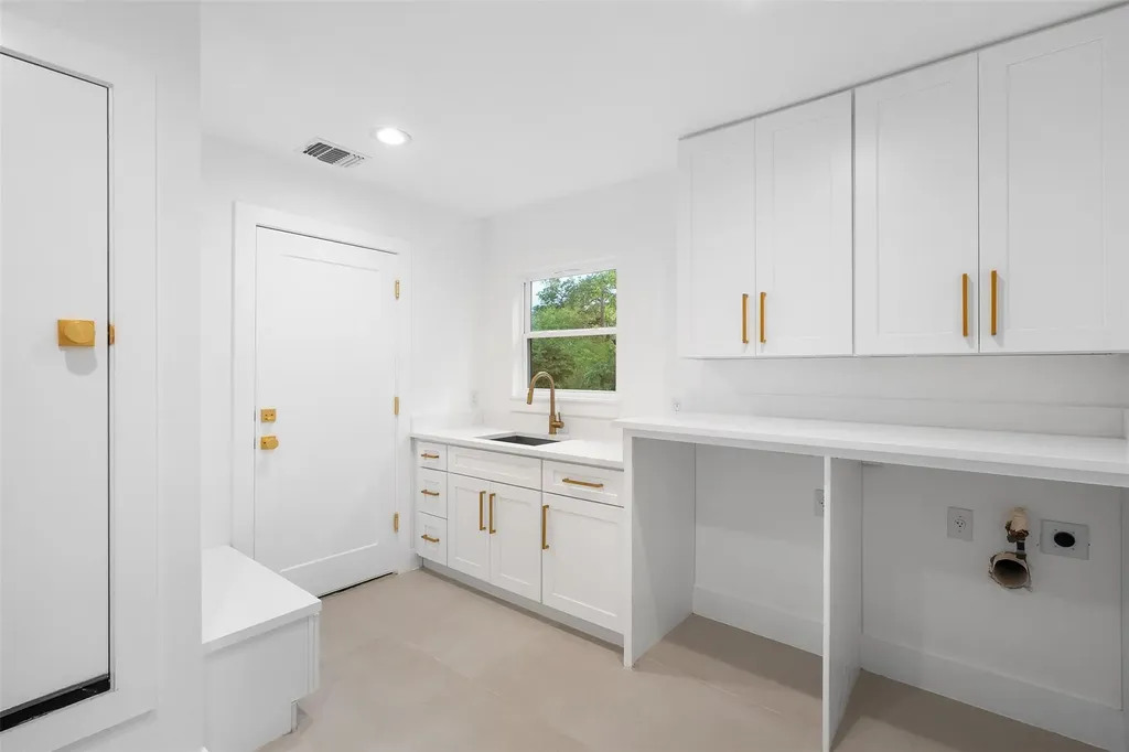 4906 Enchanted Lane Austin TX 78745