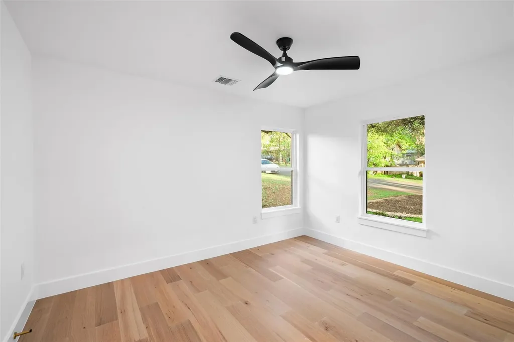 4906 Enchanted Lane Austin TX 78745
