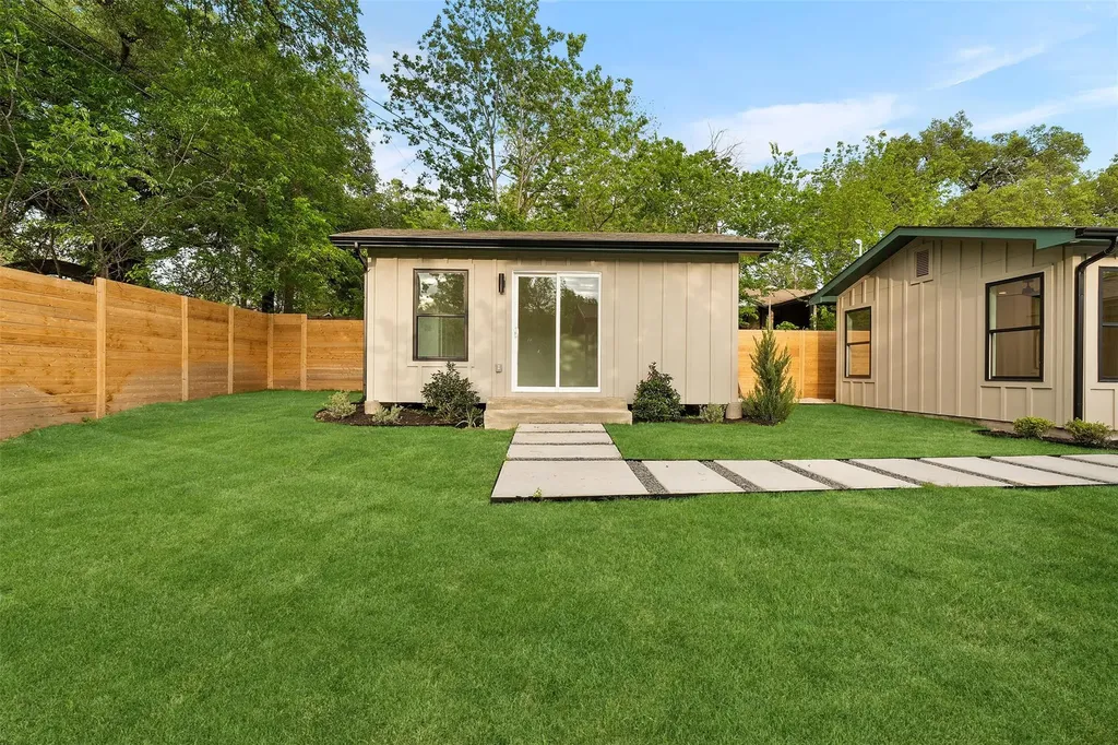 4906 Enchanted Lane Austin TX 78745