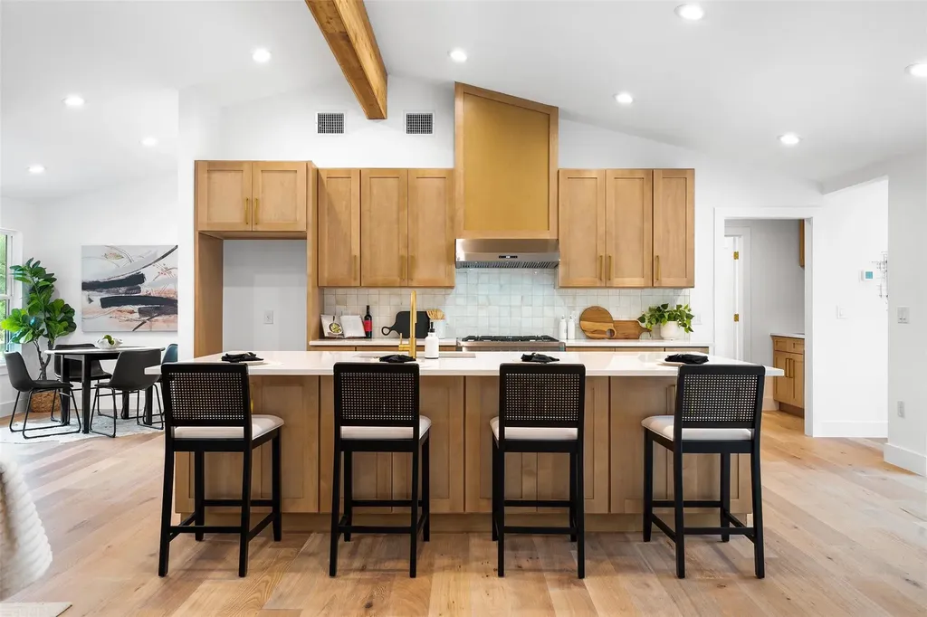 4906 Enchanted Lane Austin TX 78745