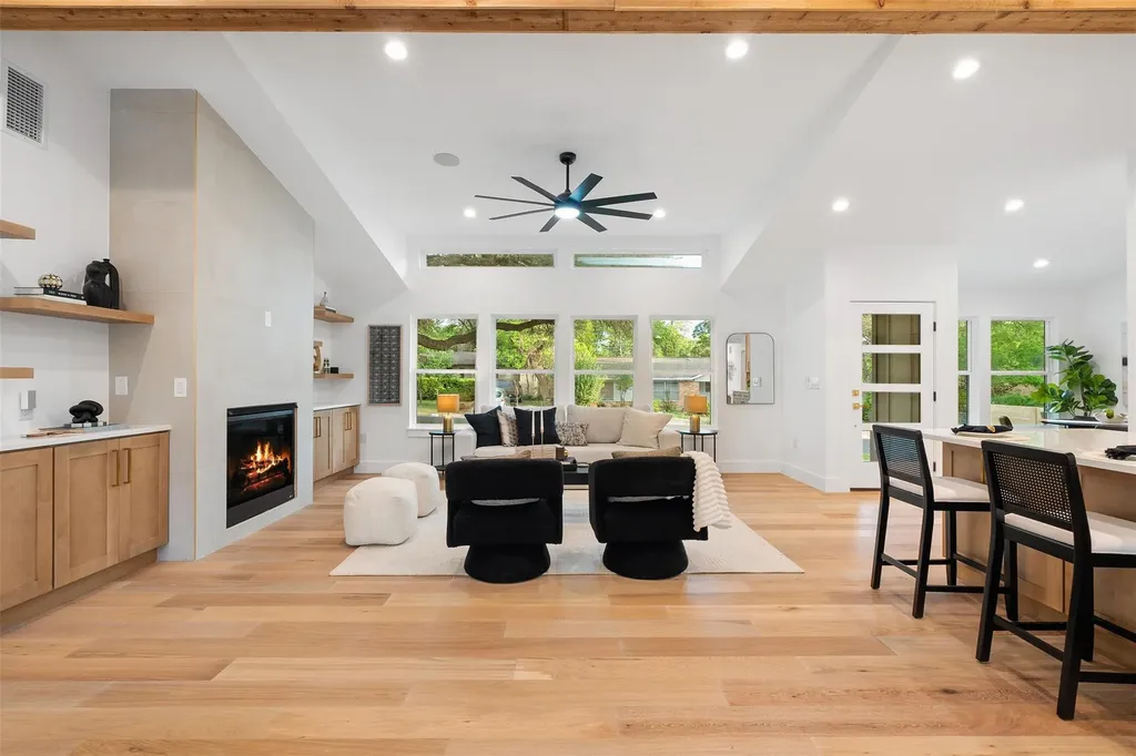 4906 Enchanted Lane Austin TX 78745