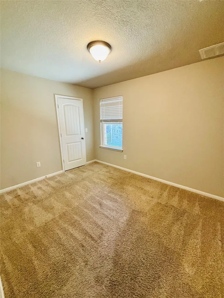 14008 Heywood Drive Pflugerville TX 78660