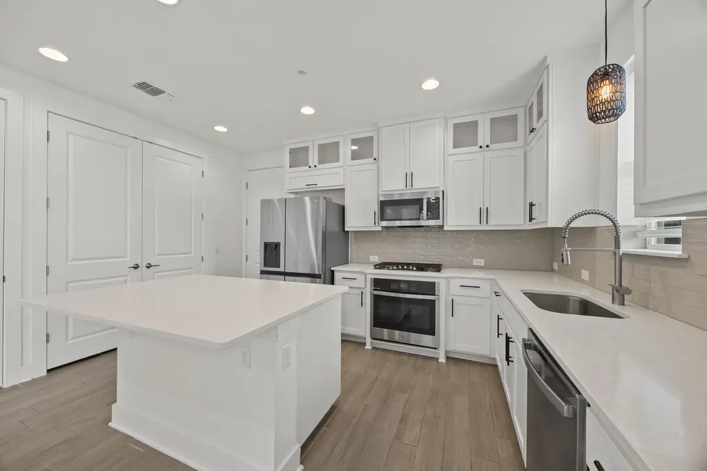 4412 Tilley Street Austin TX 78723