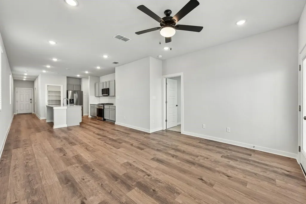 10609 Justify Lane Buda TX 78610