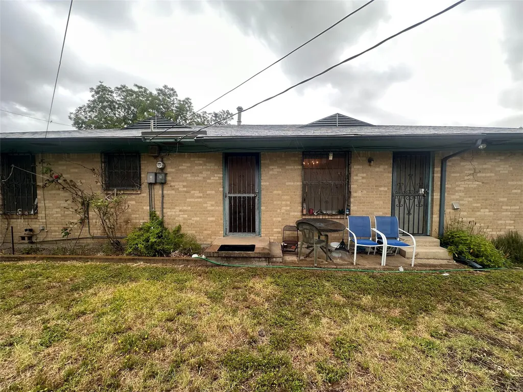 1110 Searcy Drive Killeen TX 76543