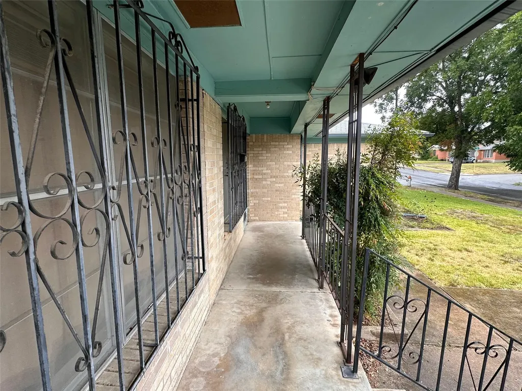 1110 Searcy Drive Killeen TX 76543