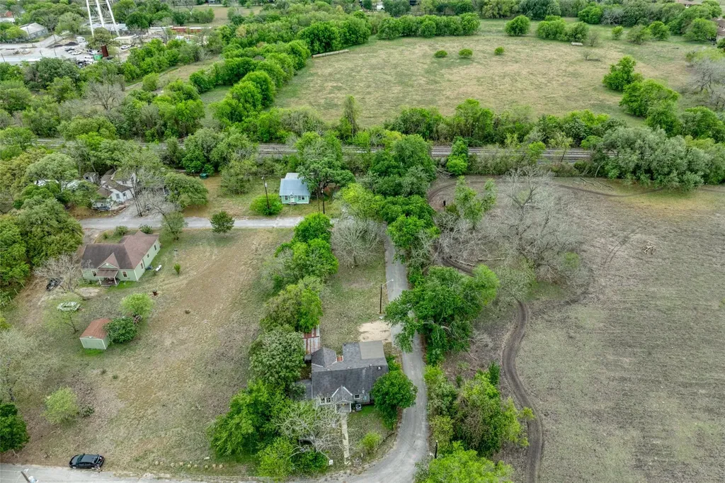 1006 Proctor Street Lockhart TX 78644