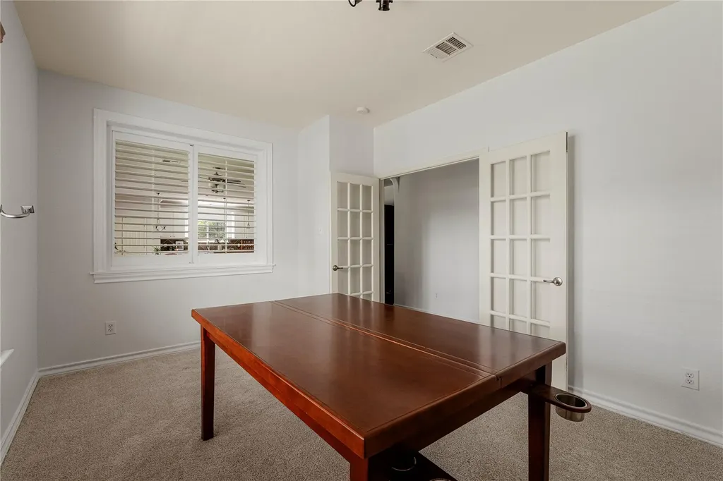 212 Camperdown Elm Drive Austin TX 78748