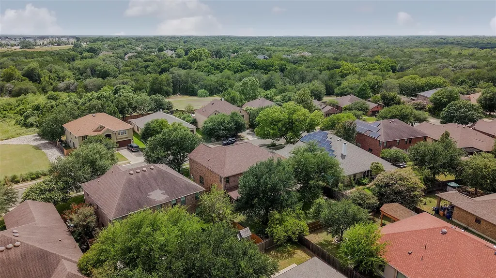 212 Camperdown Elm Drive Austin TX 78748