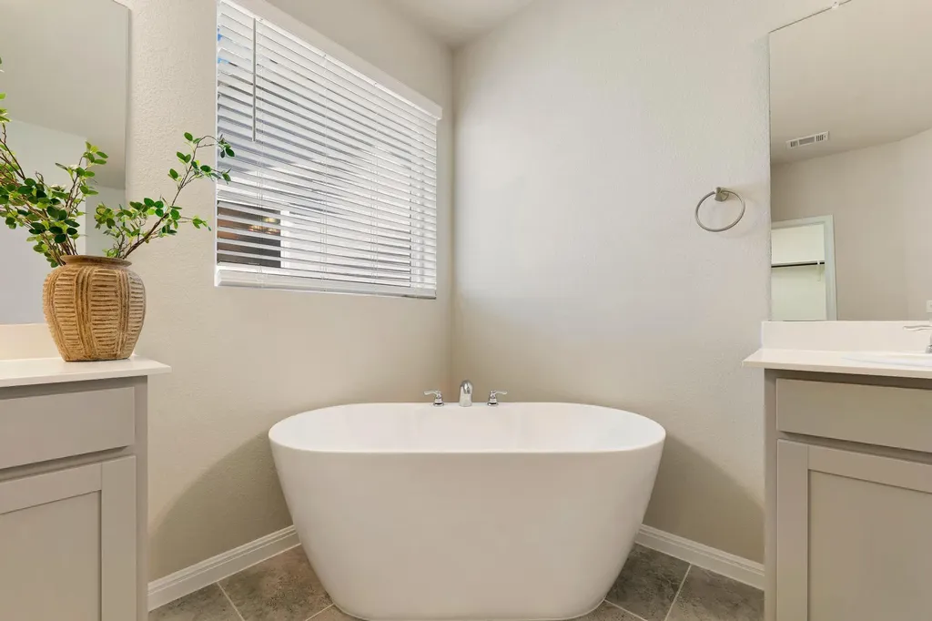 137 Broken Oak Drive Liberty Hill TX 78642