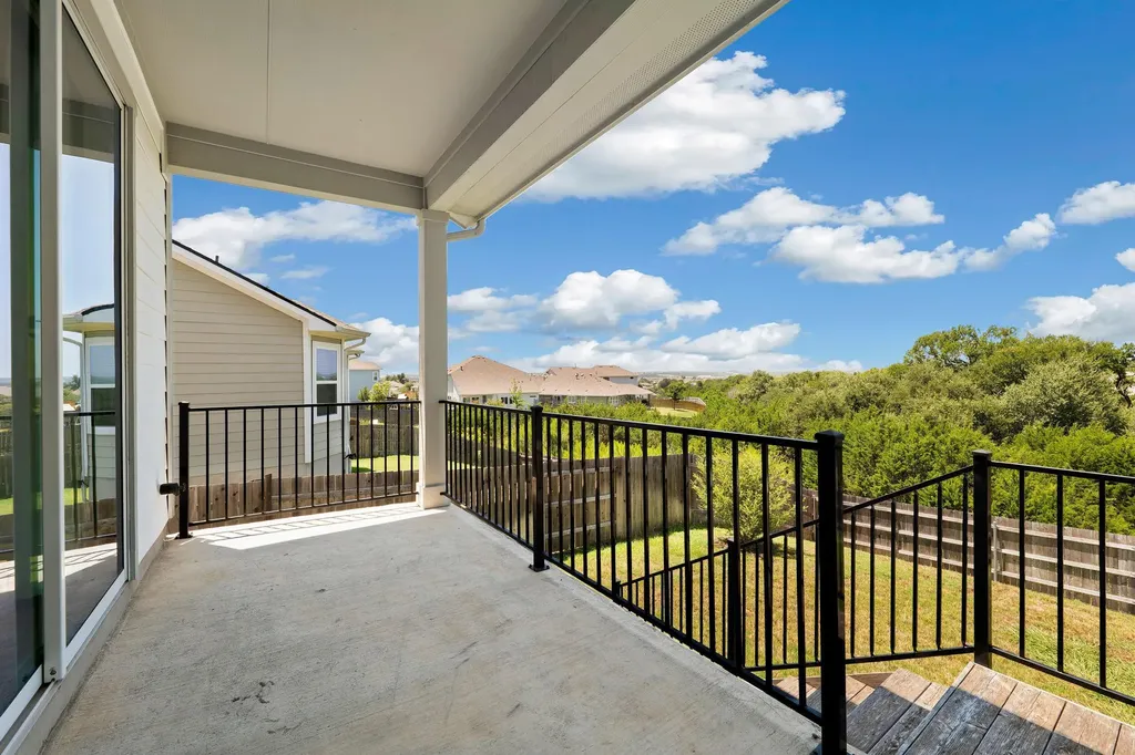 137 Broken Oak Drive Liberty Hill TX 78642