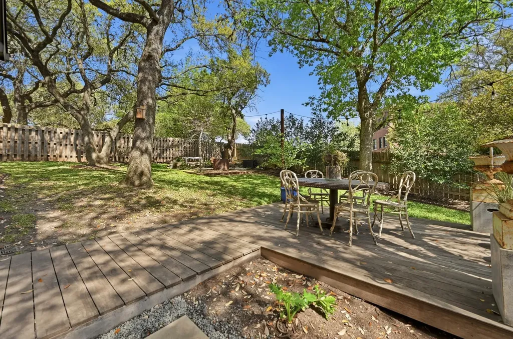3100 Honey Tree Lane Austin TX 78746