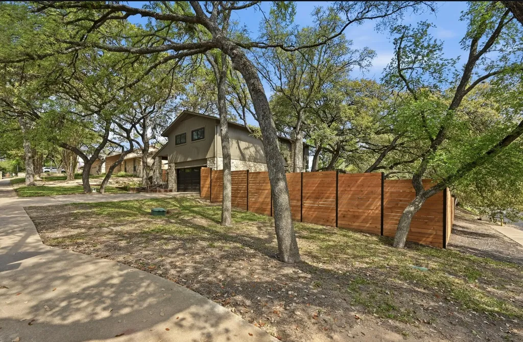 3100 Honey Tree Lane Austin TX 78746