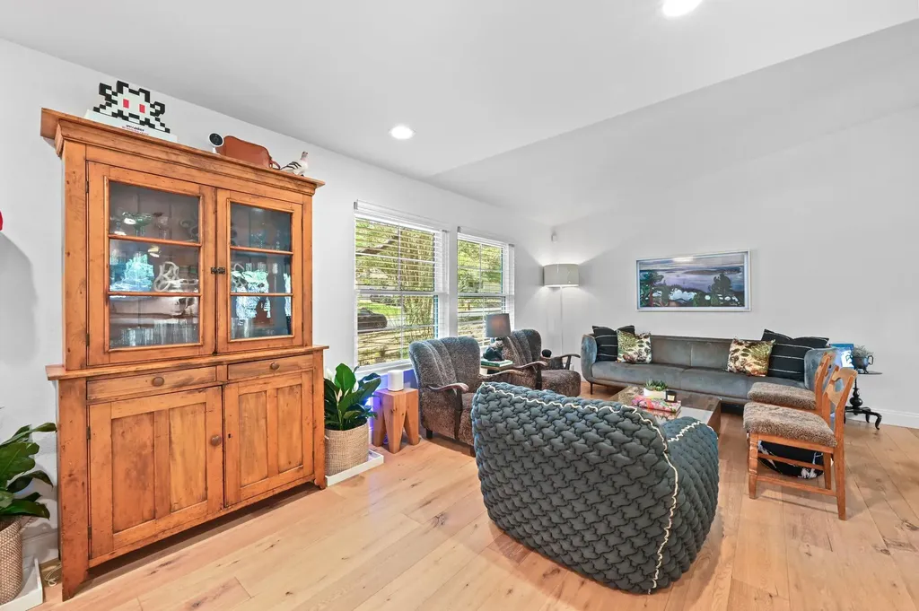 3100 Honey Tree Lane Austin TX 78746