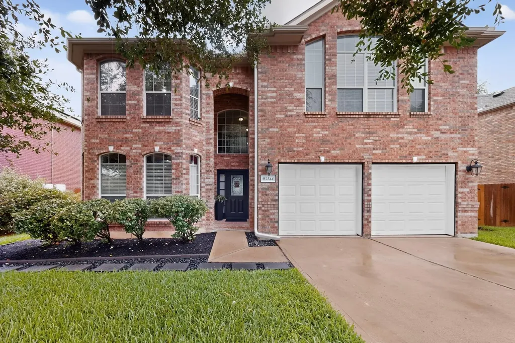 2544 Salorn Way Round Rock TX 78681