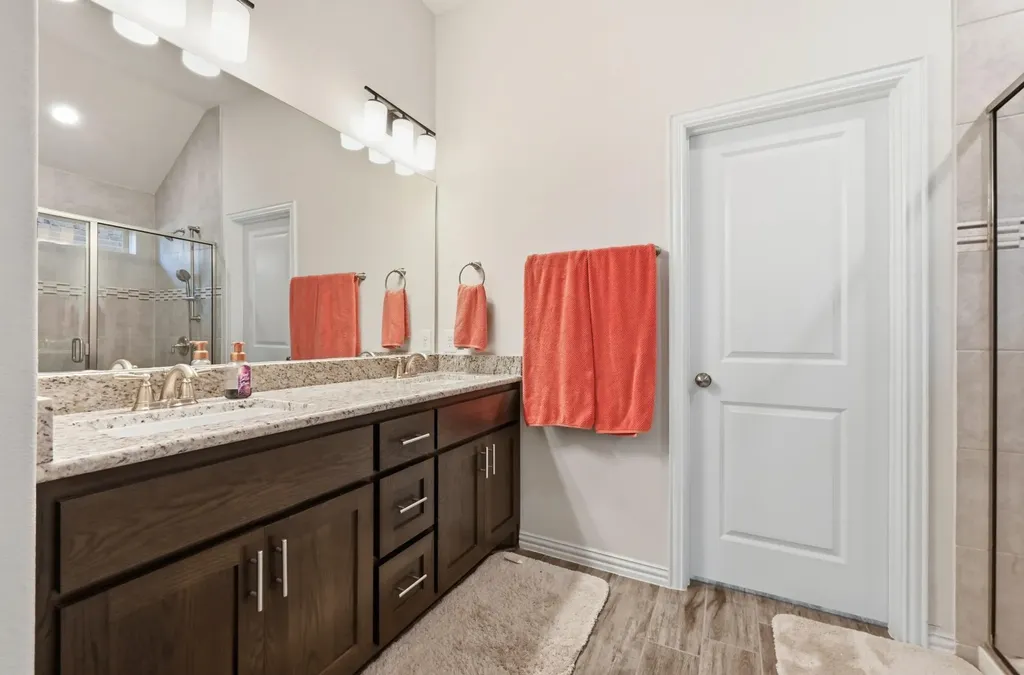 188 Danbark Drive Buda TX 78610