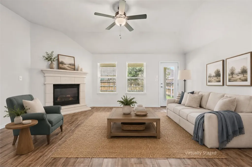 188 Danbark Drive Buda TX 78610