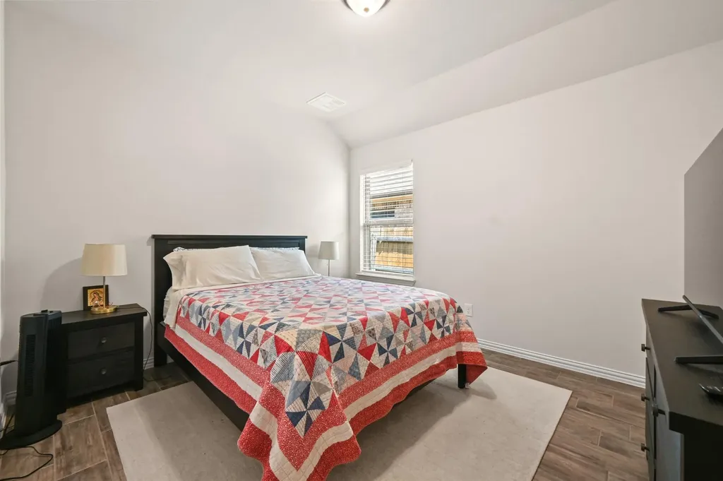 188 Danbark Drive Buda TX 78610