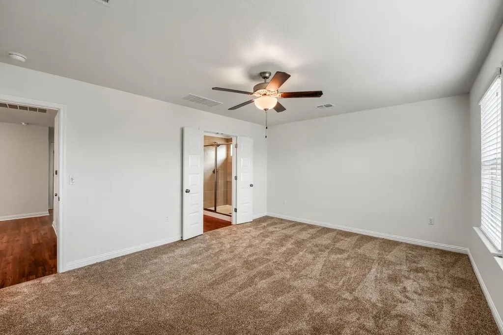 8106 Dampton Lane Austin TX 78744