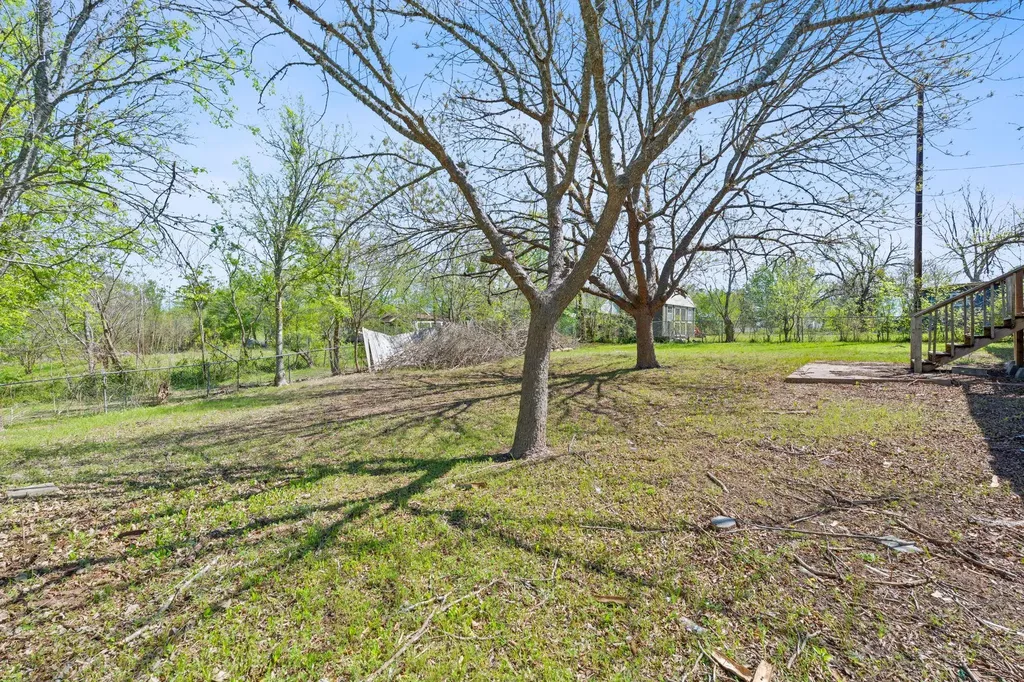 405 E Browning Street Manor TX 78653