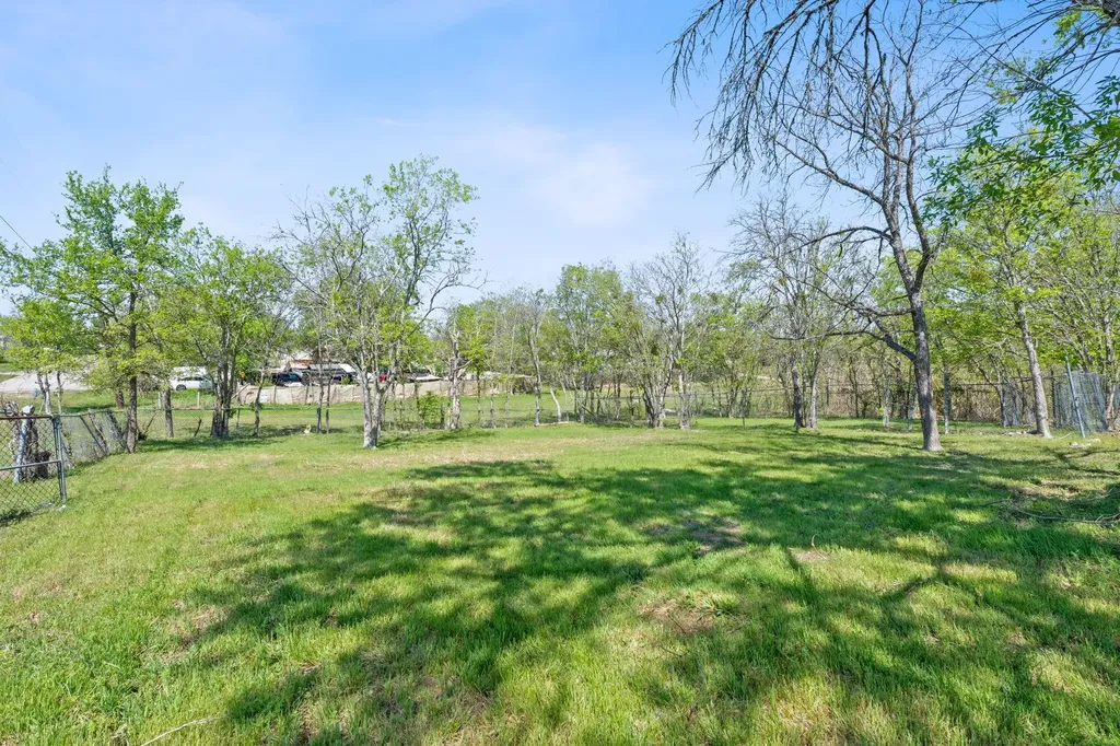 405 E Browning Street Manor TX 78653