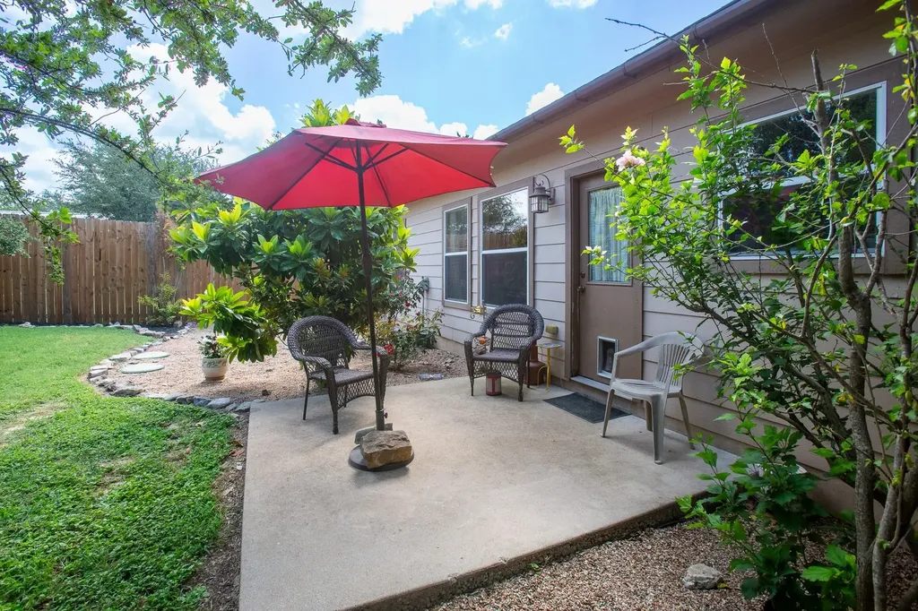 17304 Deer Creek Skyview Austin TX 78736