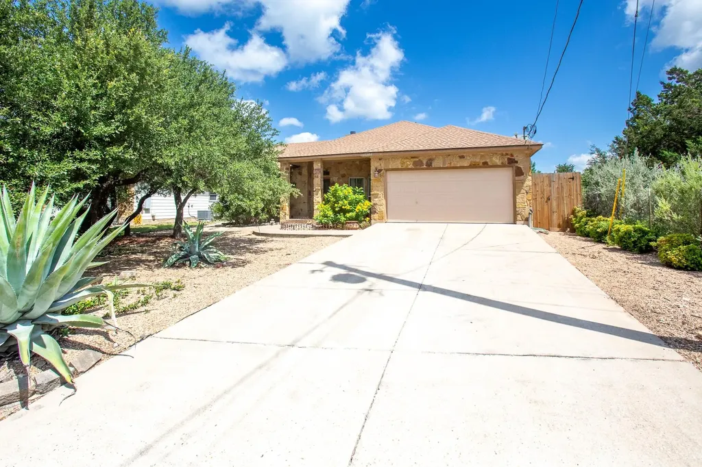 17304 Deer Creek Skyview Austin TX 78736