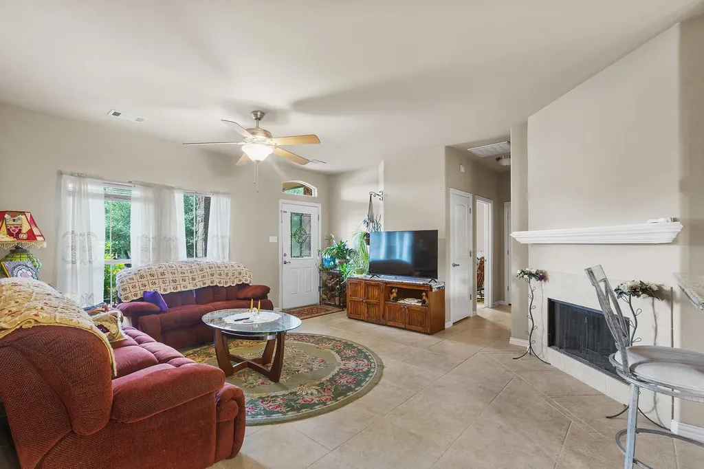 17304 Deer Creek Skyview Austin TX 78736