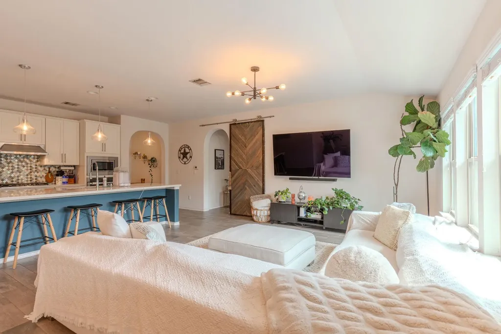 11813 Arran Street Austin TX 78754
