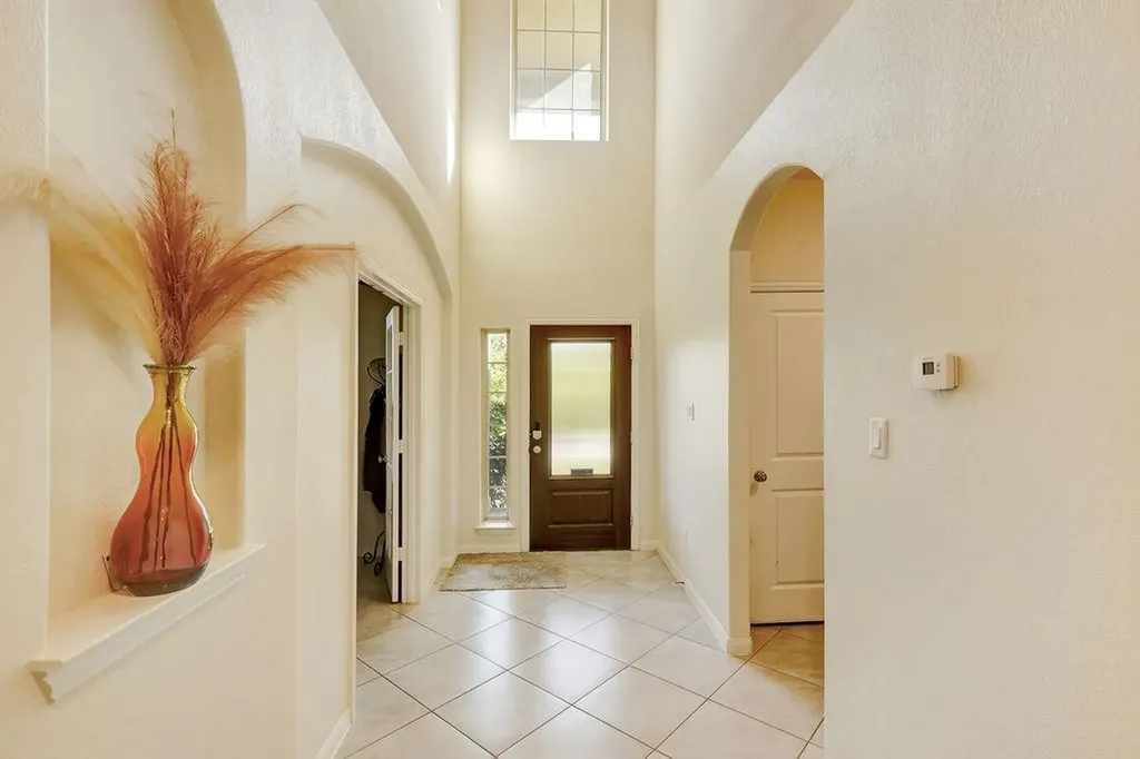 153 Crescent Heights Drive Georgetown TX 78628