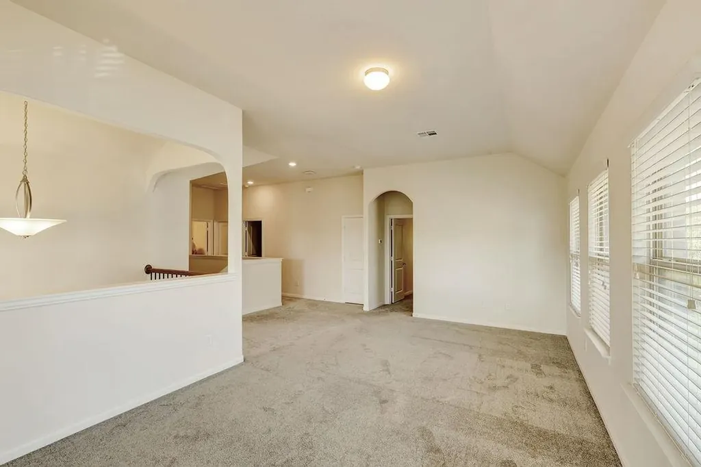 153 Crescent Heights Drive Georgetown TX 78628