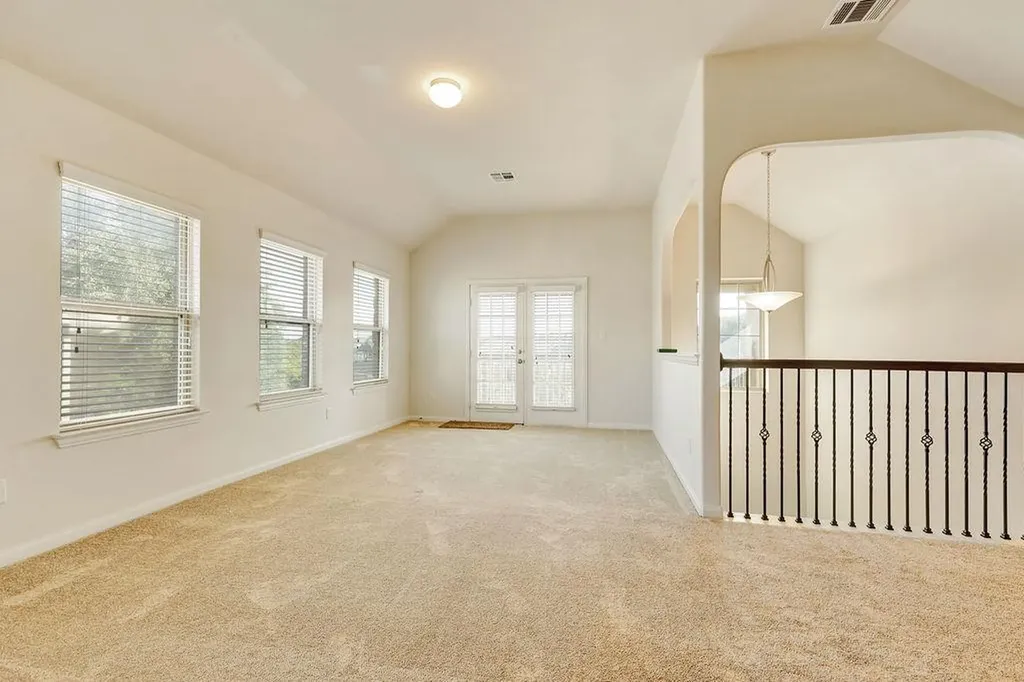 153 Crescent Heights Drive Georgetown TX 78628