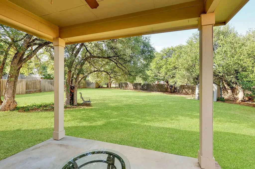 153 Crescent Heights Drive Georgetown TX 78628