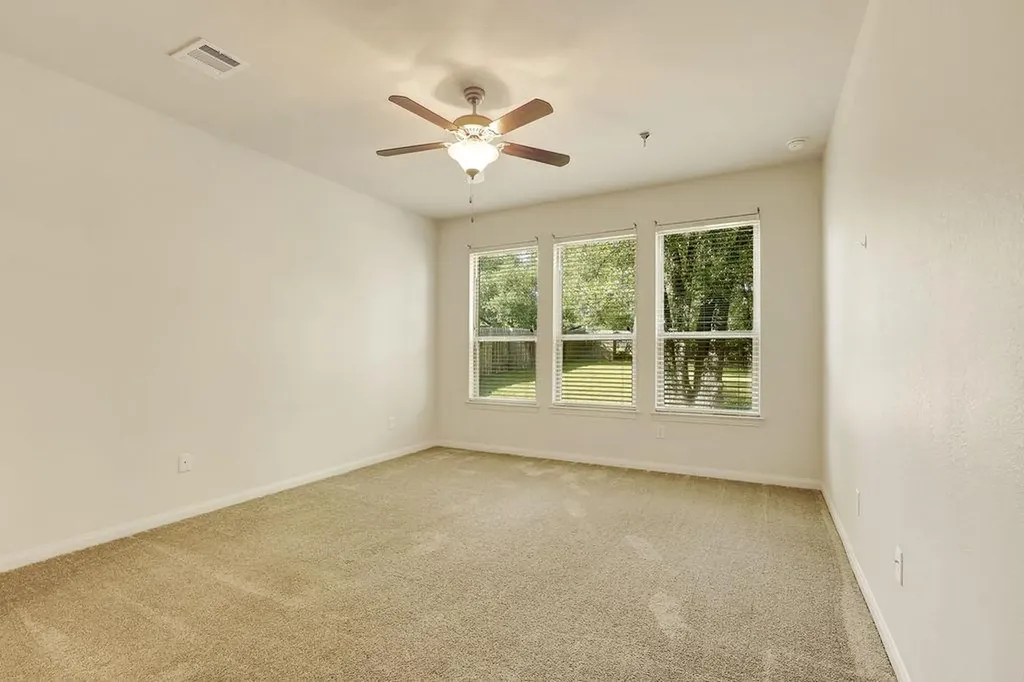 153 Crescent Heights Drive Georgetown TX 78628