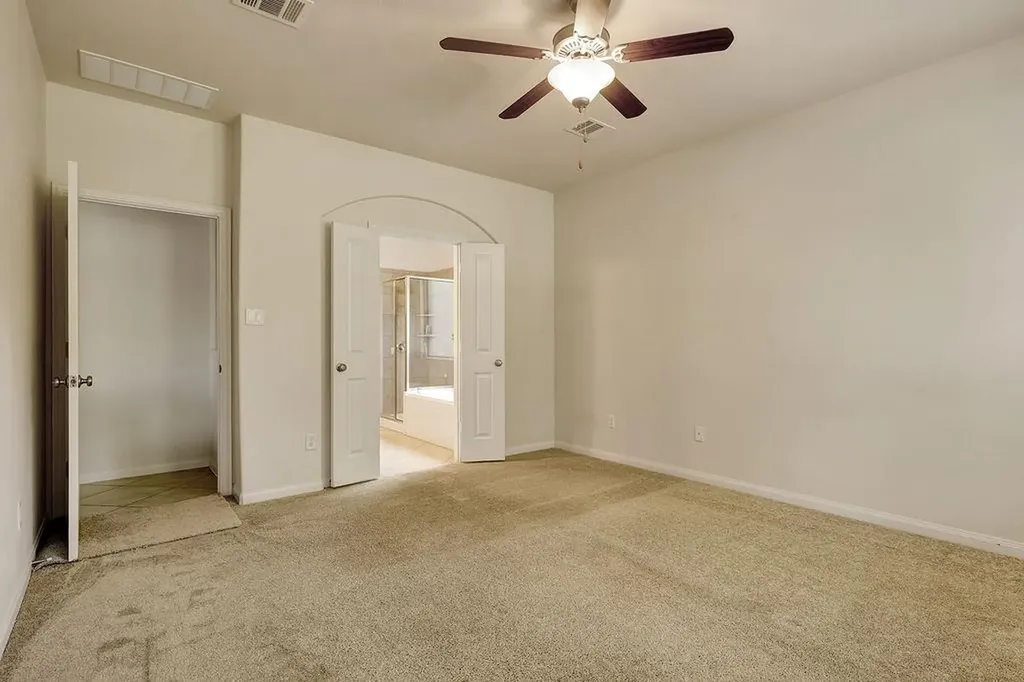 153 Crescent Heights Drive Georgetown TX 78628