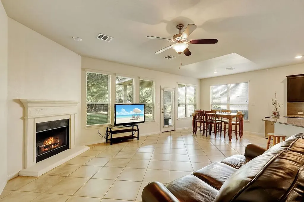153 Crescent Heights Drive Georgetown TX 78628