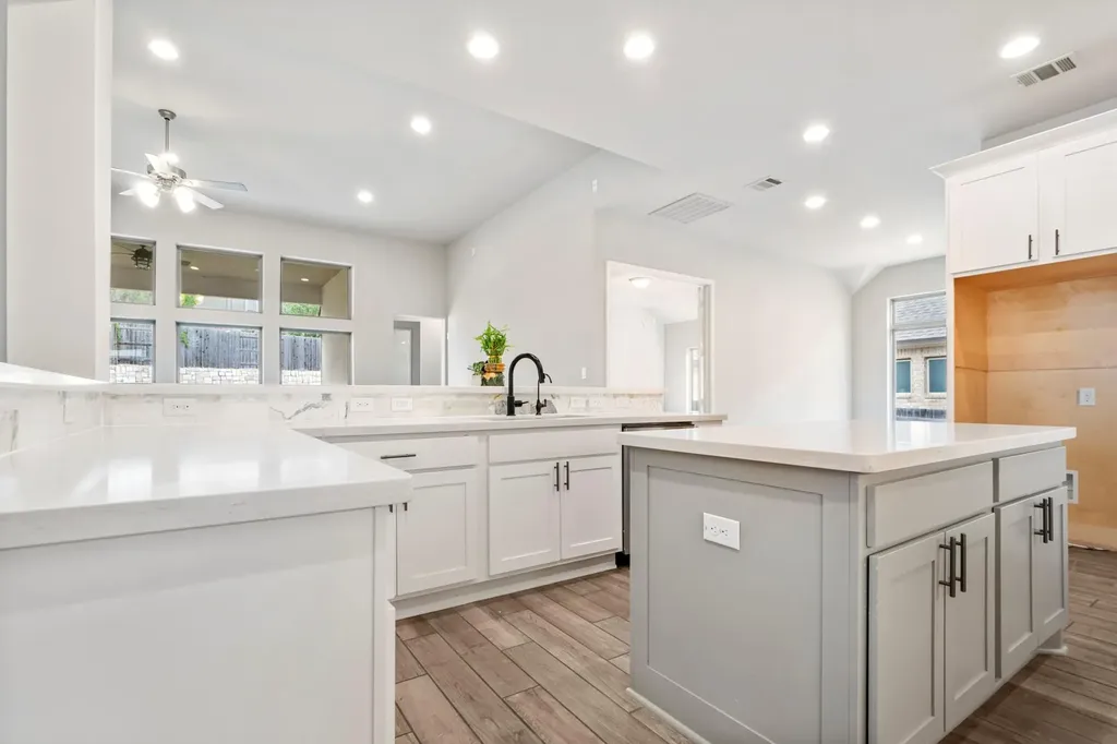 104 Catani Loop Georgetown TX 78628