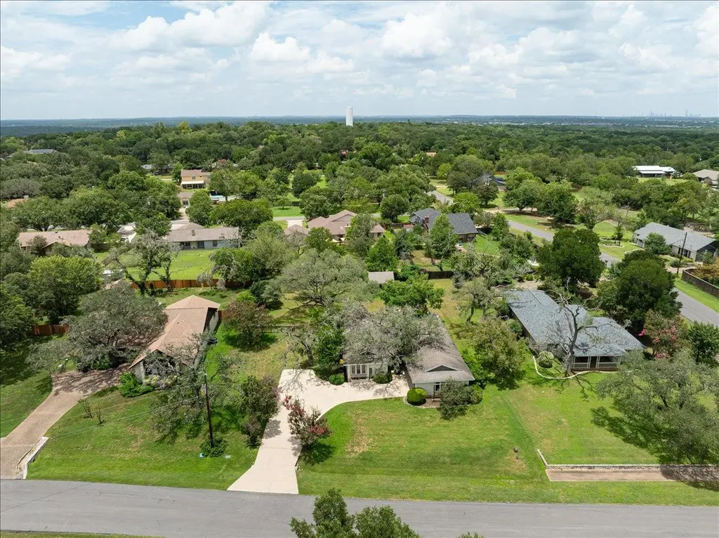314 Turnstone Drive Buda TX 78610