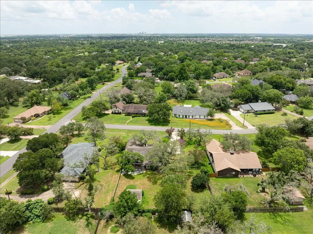 314 Turnstone Drive Buda TX 78610
