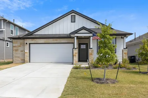 217 Greens Bayou Trail Hutto TX 78634