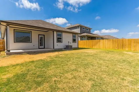 217 Greens Bayou Trail Hutto TX 78634