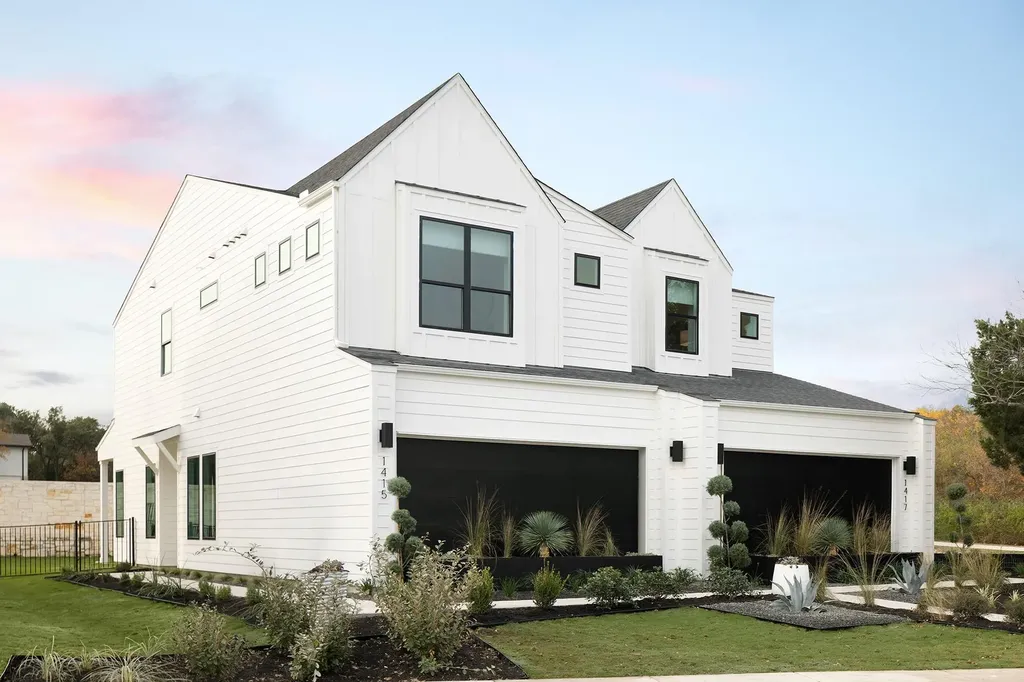 8012 Bird Song Circle Austin TX 78745