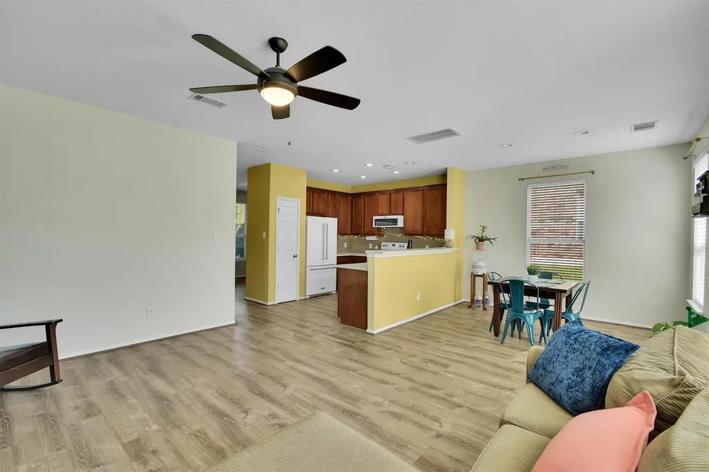92 Verde Ranch Loop Leander TX 78641