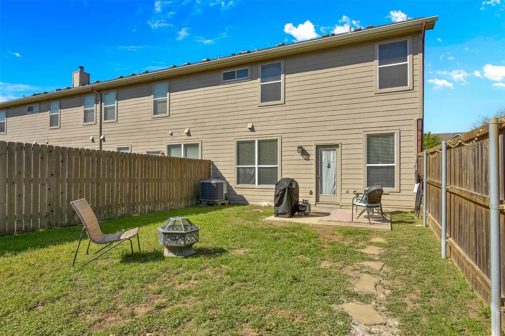 92 Verde Ranch Loop Leander TX 78641