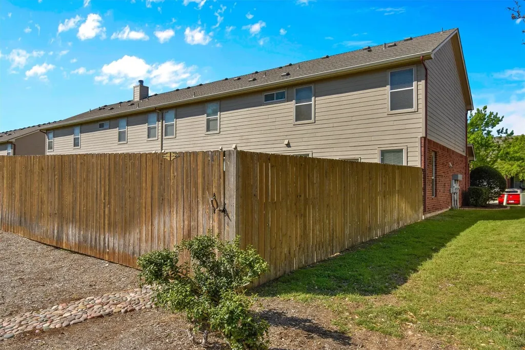 92 Verde Ranch Loop Leander TX 78641