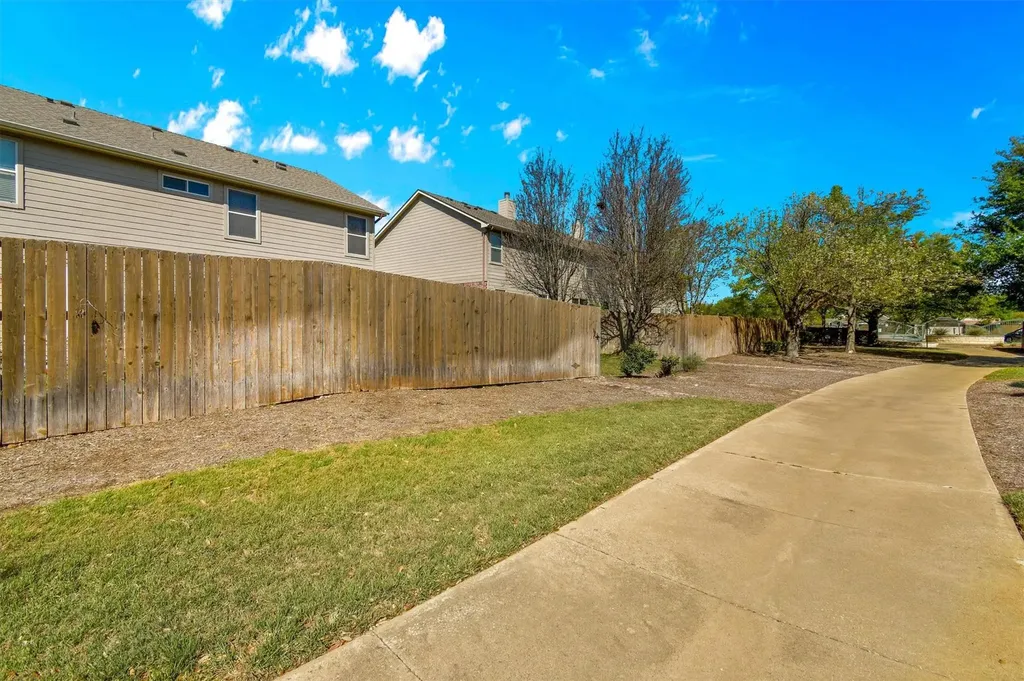 92 Verde Ranch Loop Leander TX 78641