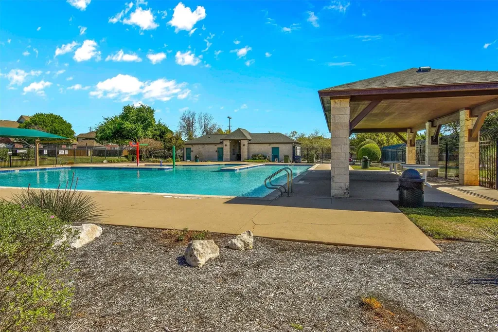 92 Verde Ranch Loop Leander TX 78641