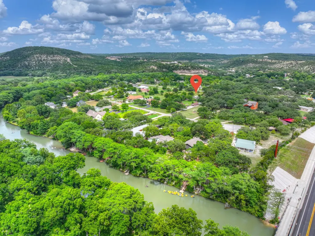 641 Rainbow Ridge Canyon Lake TX 78133